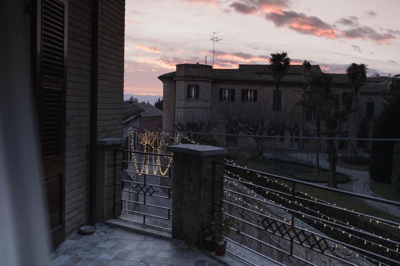 Terrazza Sull'Infinito Bed & Breakfast Реканати Екстериор снимка